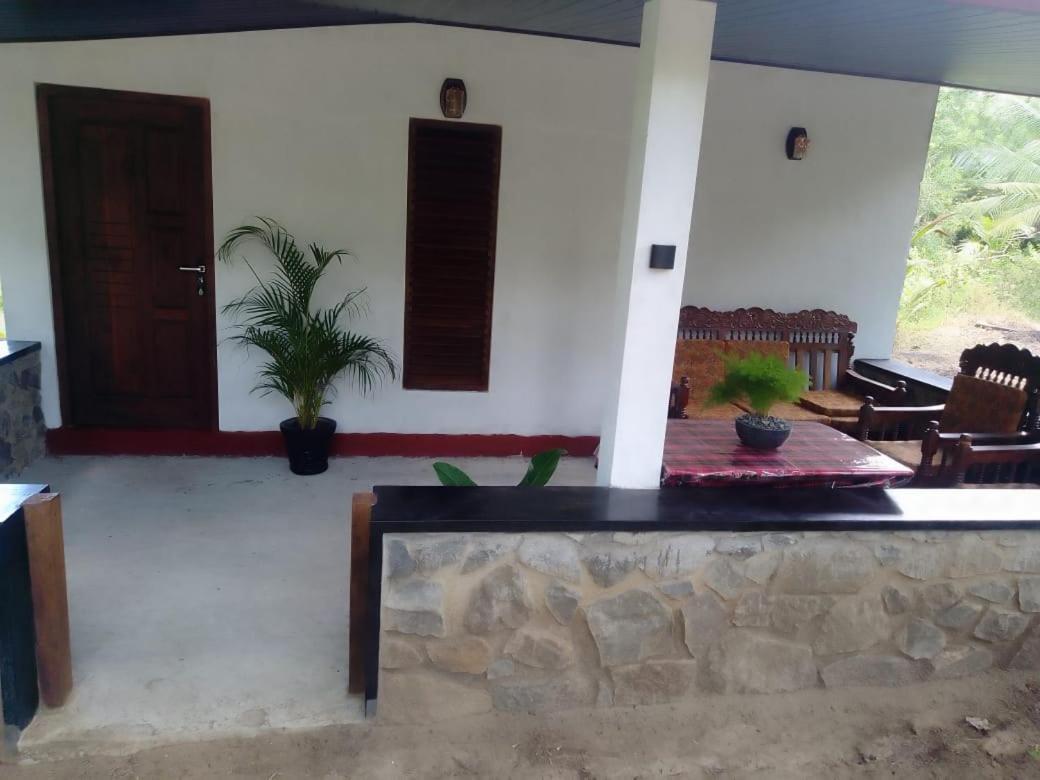 Soma Cabana, Homestay & Restaurant Tangalle Exteriér fotografie